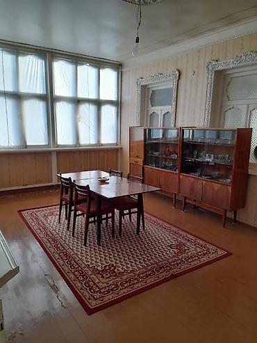 Продажа домов: Köhnə üslubda, həyətyanı sahəsi olan təkmərtəbəli ev - Giriş: ağ — 6