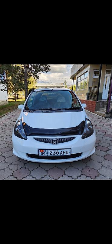 Honda: Honda Fit: 2005 г., 1.3 л, Автомат, Бензин, Хэтчбэк — 2
