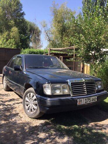 190 мерседес: Mercedes-Benz W124: 1990 г., 2 л, Механика, Бензин, Седан