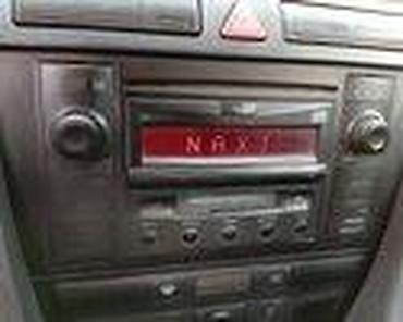 iphone 13 prodajem: RADIO CD ZA AUDI A6 | originalni radio sa cd i kasetofonom — 3