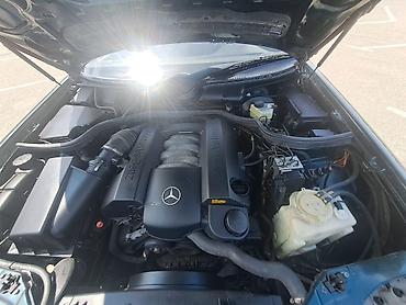 e 250 cdi: Mercedes-Benz E 240: 2.4 l | 1999 il Sedan — 9