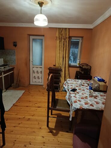 koroğlu kirayə ev: 32 kv. m, 1 otaqlı, İnternet, Telefon, Qaz