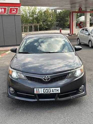 коричневый салон: Toyota Camry: 2014 г., 2.5 л, Автомат, Бензин, Седан — 7