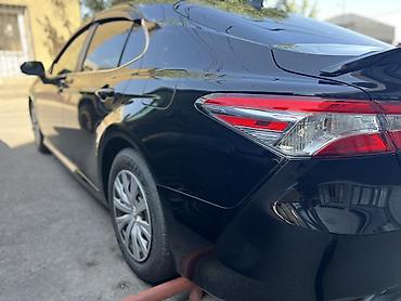 места: Toyota Camry: 2020 г., 2.5 л, Автомат, Гибрид, Седан — 6