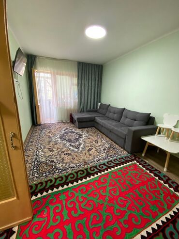 Продажа квартир: 1 комната, 32 м², Индивидуалка, 3 этаж, Косметический ремонт