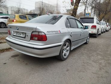 BMW: BMW 5 series: 2000 г., 2 л, Механика, Бензин, Седан