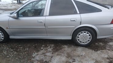 голы купе: Opel Vectra: 2002 г., 2.2 л, Механика, Дизель, Хэтчбэк