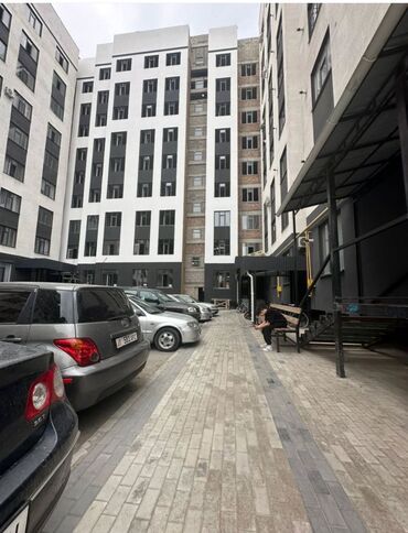 рядом с аламединским рынком: 3 комнаты, 82 м², Элитка, 4 этаж, ПСО (под самоотделку)