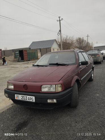 Volkswagen: Volkswagen Passat: 1988 г., 1.8 л, Механика, Газ, Седан — 7