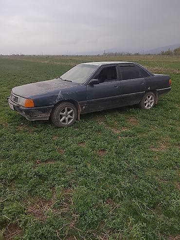 Audi: Audi 100: 1986 г., Седан — 3