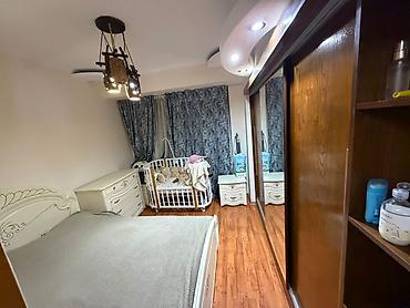 Продажа квартир: 3 комнаты, 65 м² — 18