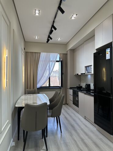 Продажа квартир: 3 комнаты, 78 м², Элитка, 11 этаж, Евроремонт