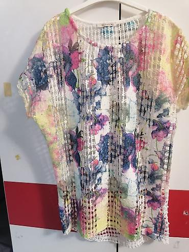 Sviterlər: Подходит на 40-42. Bir az qarın olan adama çox gəşəng — 9