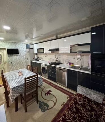 Həyət evləri və villaların satışı: 4 otaqlı, 180 kv. m, Kredit yoxdur, Yeni təmirli -da lalafo.az — 18 Həyət evləri və villaların satışı: 4 otaqlı, 180 kv. m, Kredit yoxdur, Yeni təmirli — 18