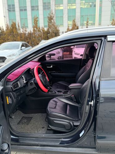 Kia: Kia Niro: 2017 г., 1.6 л, Робот, Гибрид, Кроссовер — 10