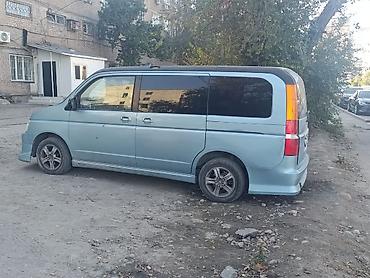 круглая ваза: Honda Stepwgn: 2002 г., 2 л, Автомат, Минивэн — 2
