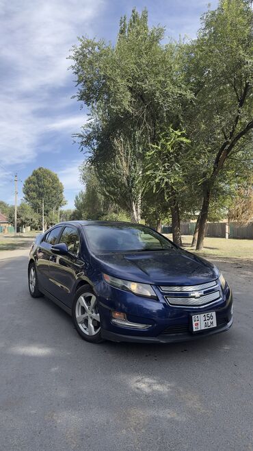 продаю или меняю на дом: Chevrolet Volt: 2012 г., 1.4 л, Вариатор, Электромобиль, Универсал