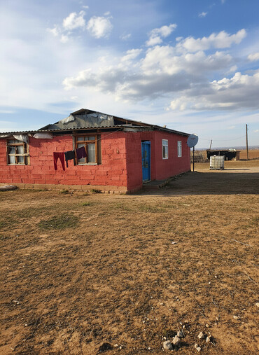 Həyət evləri və villaların satışı: 4 otaqlı, 150 kv. m, Kredit yoxdur, Təmirsiz — 1