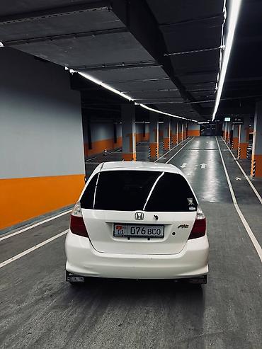 Haima: Honda Fit: 2003 г., 1.5 л, Автомат, Бензин, Хэтчбэк — 6