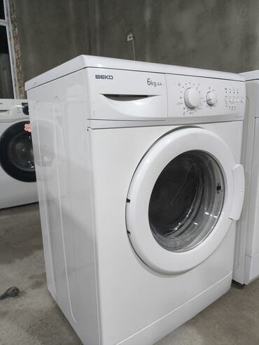 Стиральные машины: Стиральная машина Beko, Б/у, Автомат, До 6 кг, Полноразмерная