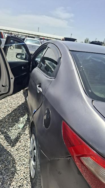 sprinter 4 4: Kia Rio: 2013 г., 1.6 л, Автомат, Бензин, Седан — 5