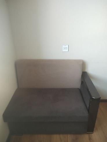 divan açilan: 2side satılır Nömre 077 145 78 75 Vhatcap nomresi 055 778 74 63 — 2