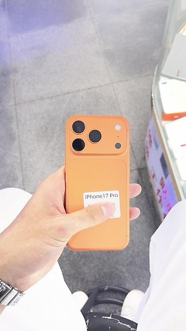 куплю телефон айфон: Смартфон iPhone 17 Pro, оранжевый. Характеристики по скриншотам: - — 1