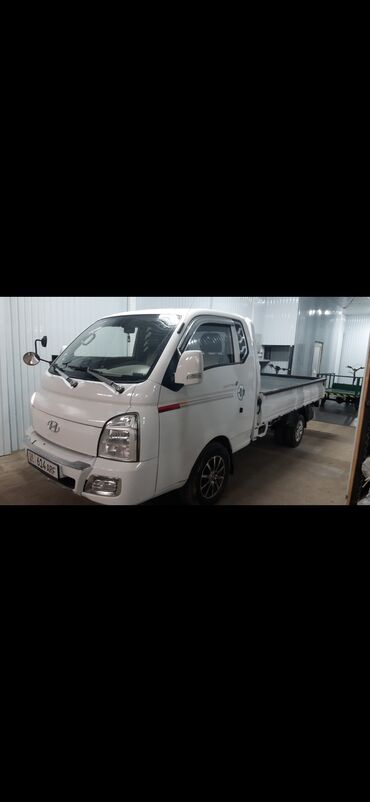 самая деловая машина: Hyundai Porter: 2020 г., 2.5 л, Типтроник, Дизель