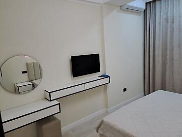 Батирлерди ижарага берүү: 2 бөлмө, Филармония Менчик ээси, Жаныбарлары жок, 6 айдан баштап, Толугу менен эмереги бар — 5
