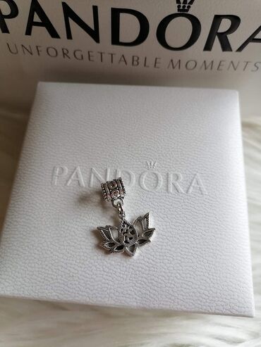 Privesci za nakit: Cena 1100din — 26
