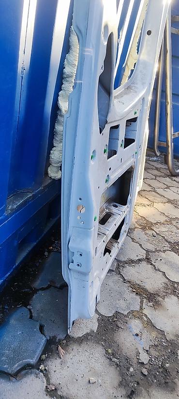 Двери и комплектующие: Дверь Комплект Mercedes-Benz — 8