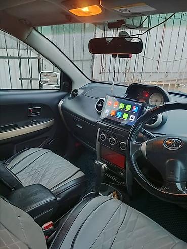 Toyota: Toyota ist: 2003 г., 1.5 л, Автомат, Бензин, Хэтчбэк — 5