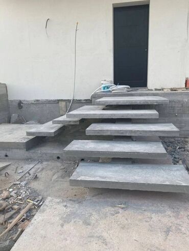 Обшивка лестниц: Обшивка лестниц Материал: Другой материал, Гарантия — 6