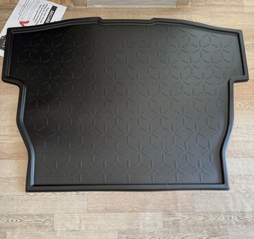 Шины и диски: Tam yeni rav 4 baqaj örtüyü.2019-2025