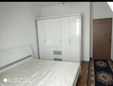 прикроватные тумбочки в интерьере: Уктоочу бөлмө гарнитуру, Эки кишилик керебет, түсү - Ак