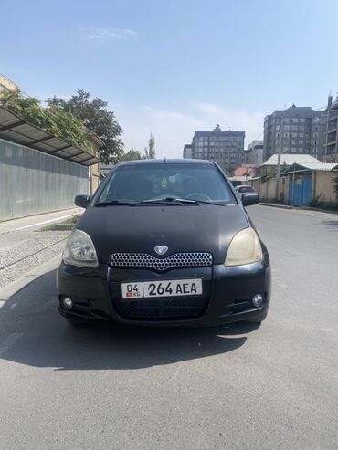 авто заратка: Toyota Yaris: 2001 г., 1.3 л, Автомат, Бензин, Хетчбек