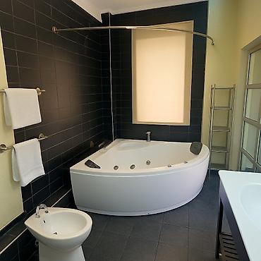 Посуточная аренда квартир: 1 комната, Бытовая техника, Телевизор, Парковка — 5