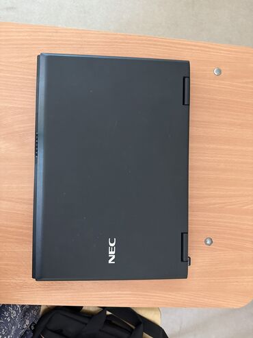 Lenovo: Intel Core i7, 16 ГБ ОЗУ, 15 "