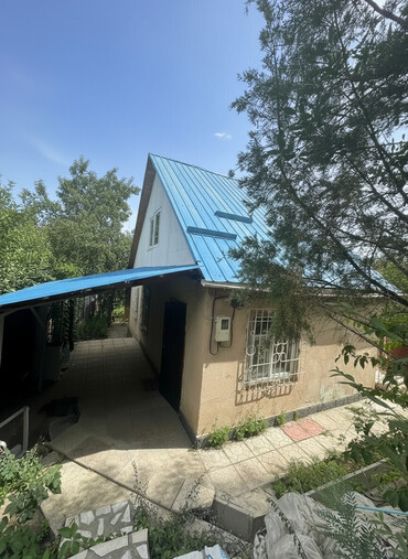 Продажа домов: Дача, 40 м², 2 комнаты, Собственник, Старый ремонт — 1