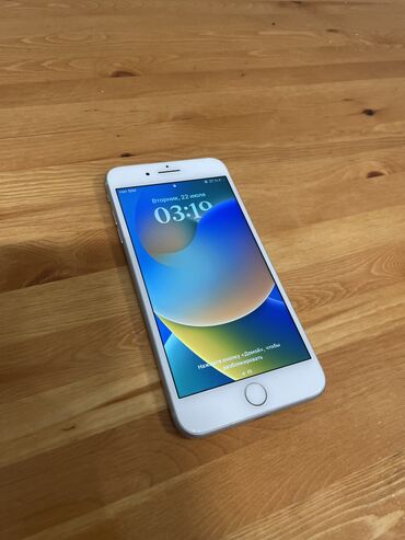 iphone 8 plus в рассрочку: IPhone 8 Plus, Колдонулган, 64 ГБ, Ак, Каптама, 100 %
