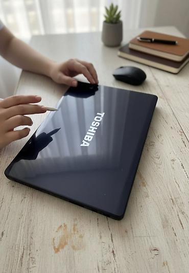 Ноутбуки и аксессуары: 🔥 Toshiba Notebook, gündəlik işlər üçün idealdır. Zaryatka taxılı — 1