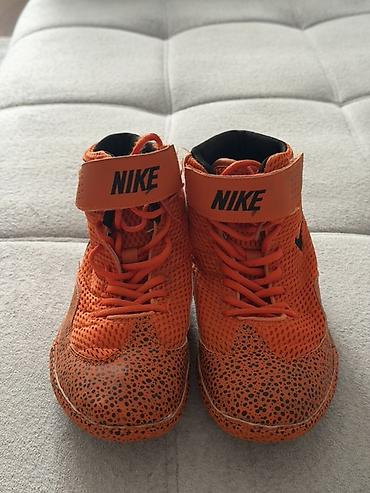 найк наски: Мужские кроссовки, 40, Nike, Б/у, цвет - Оранжевый, Самовывоз, Платная доставка — 2