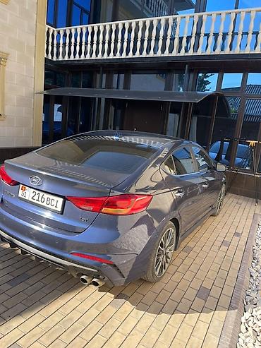 Продажа авто: Hyundai Avante: 2017 г., 1.6 л, Автомат, Бензин, Седан — 4