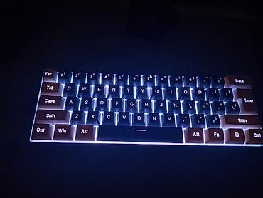 macbook pro: Kompakt RGB işıqlı mexaniki klaviatura - 60% lay-out: ox blokusuz — 7