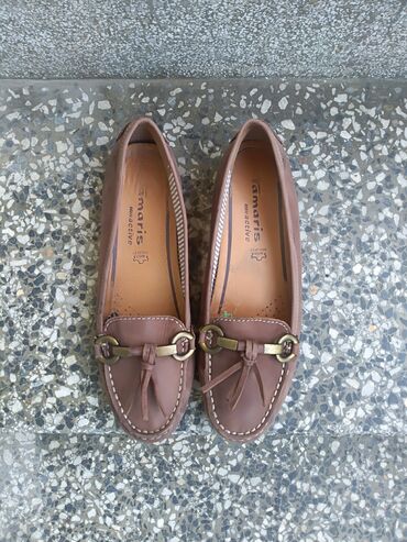 elegantne pantalone sa visokim strukom: Loafers, Tamaris, 36.5