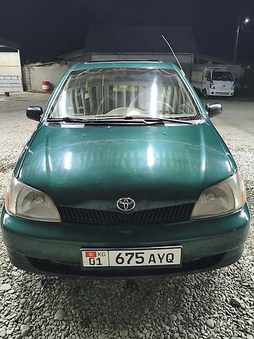 eafc 25: Toyota Echo: 2000 г., 1.5 л, Автомат, Седан — 2