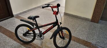 isma velosipedleri: İşlənmiş Şəhər velosipedi Isma, 22", Ünvandan götürmə