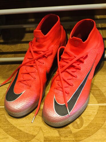 бутсы баку: Новые бутсы Роналду Nike Mercurial CR7 Chapter 7. Размер eu 40,5. 25,5