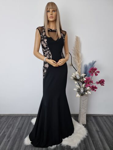 crna sako haljina: M (EU 38), bоја - Crna, Večernji, maturski, Na bretele