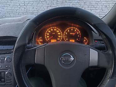 mazda famili: Nissan Skyline: 2004 г., 2.5 л, Автомат, Бензин, Седан — 10